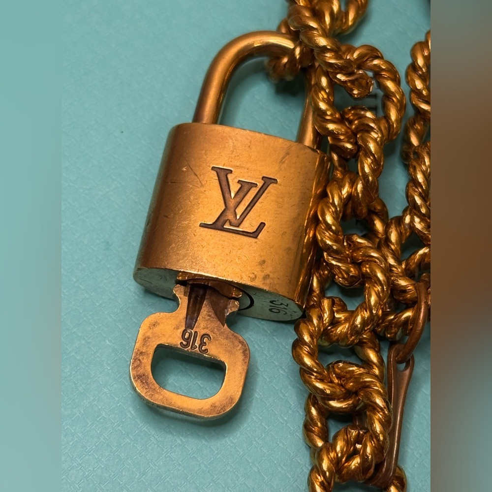 Louis Vuitton Lock & Key #316 Vintage 10K Gold Accents Teardrop Tassel Necklace - Picture 4 of 15